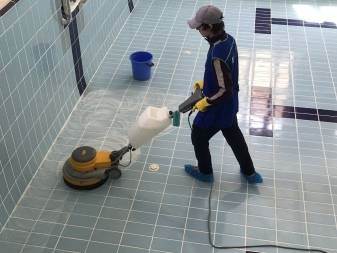 Как Почистить Дно Бассейна не Сливая Воду Химическая очистка