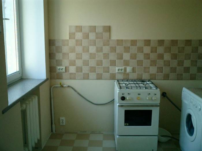 Газовый кран под столешницей