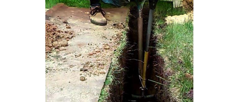 Как подвести воду к дому без